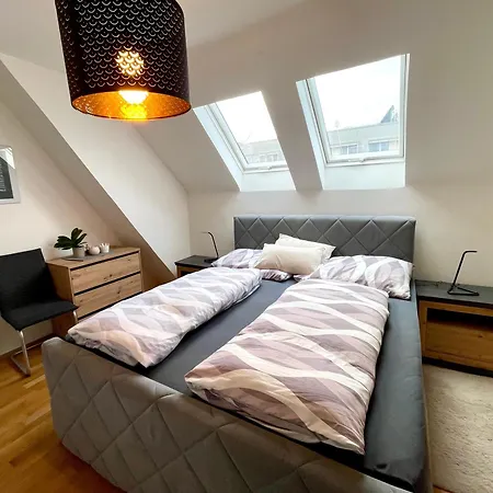 Lägenhet Cosy & - Wohnen Naehe Der Stadthalle *