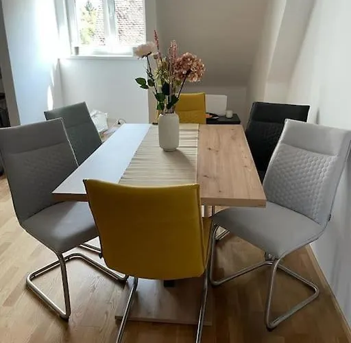 아파트 Cosy & - Wohnen Naehe Der Stadthalle 그라츠